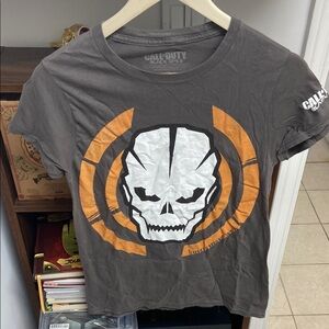 Vintage 2015 Call of Duty Black Ops III Grey T-Shirt with Skull Logo